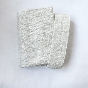 Ori-P2 liegend mit Verschluss halb geöffnet