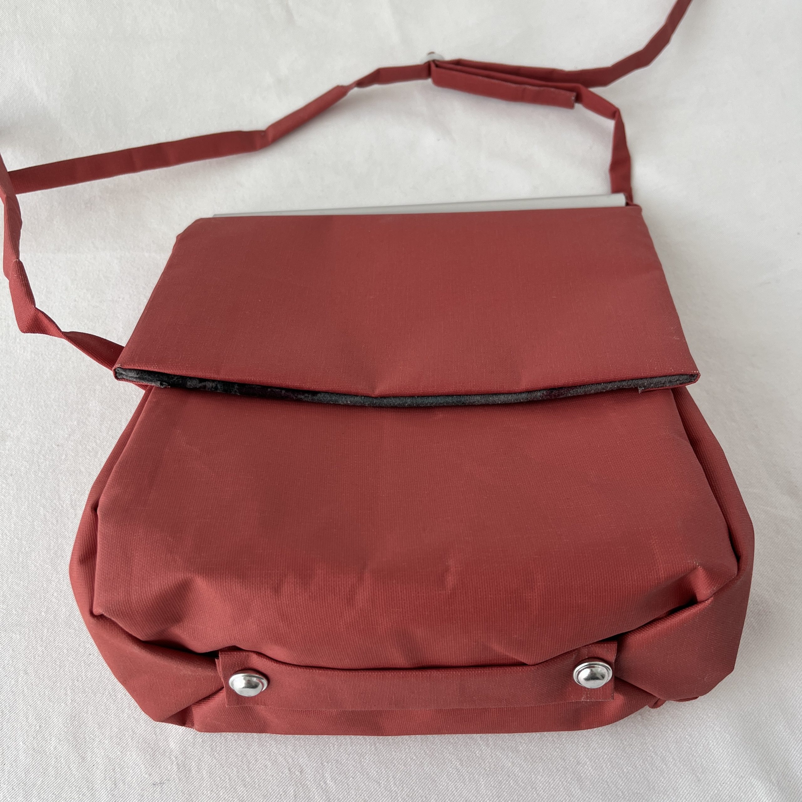 Jalsta1 geschlossen, von unten/oben